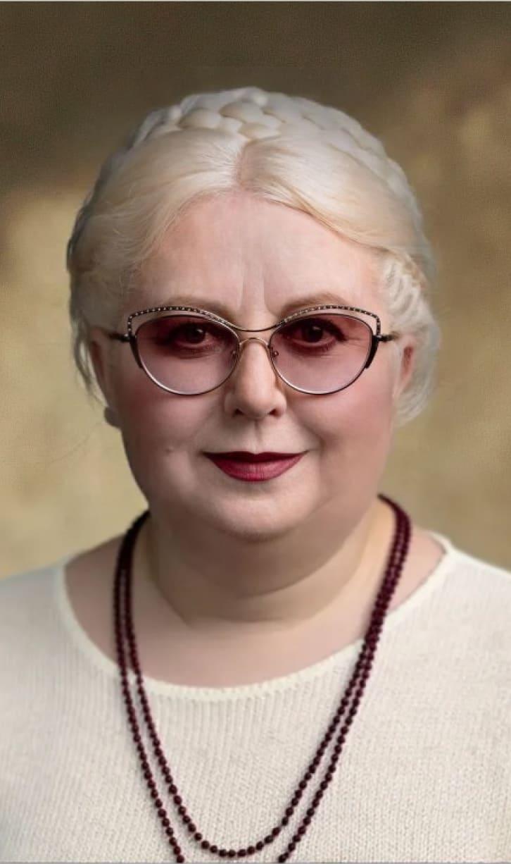 Яна Суворова