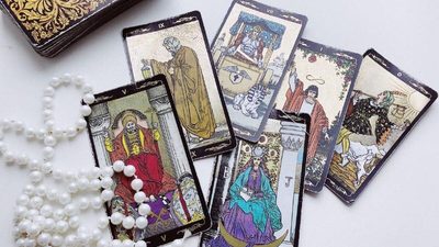 Гадалка на Таро онлайн