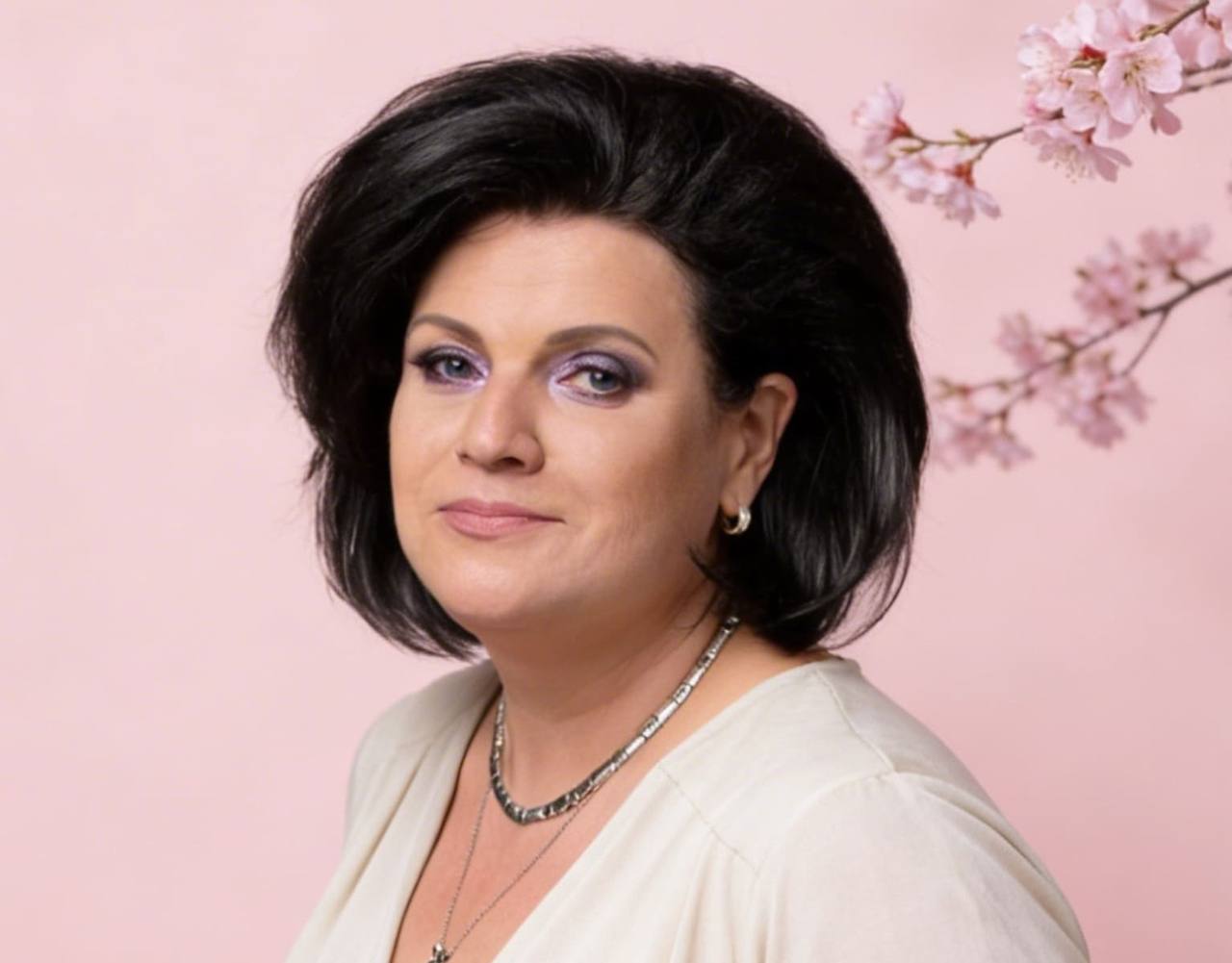 Виола Милес